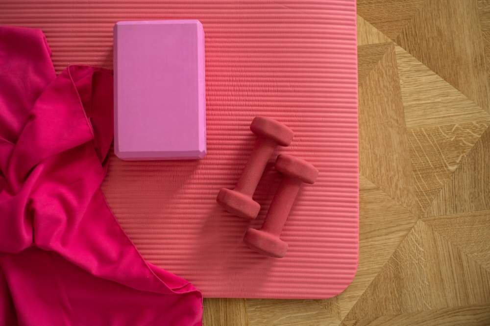 yoga-mat-for-beginner-home-workouts